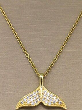 Exquisite Mermaid Tail Pendant Clavicle Chain
